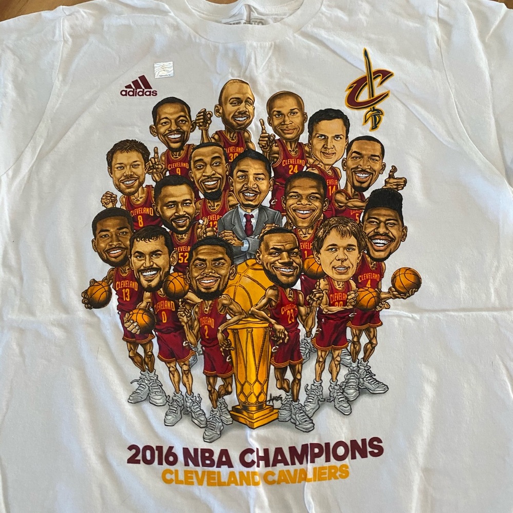 2016 Cleveland Cavaliers NBA champs tee size M